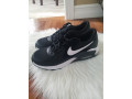 nike-air-max-excee-small-2